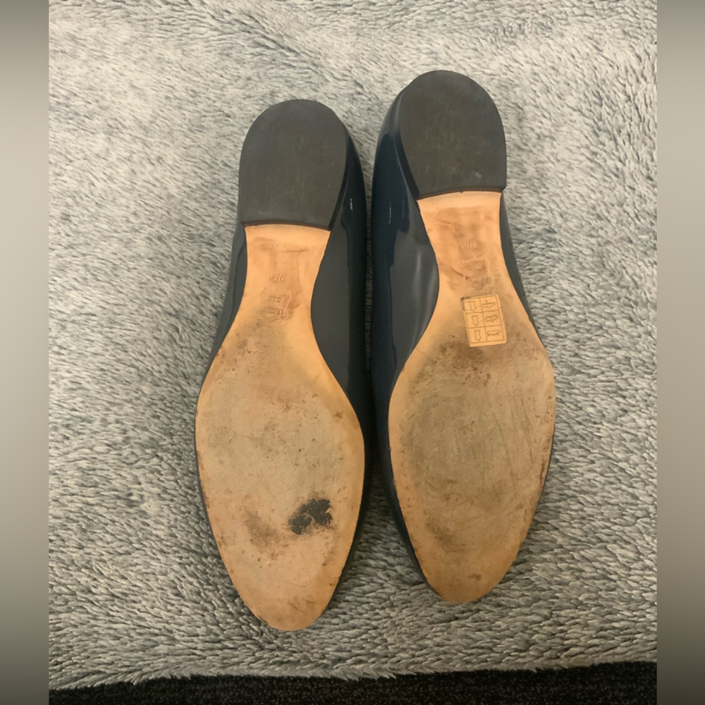 Tory Burch Glossy Flats with Gold Emblem - Picture 9 of 9